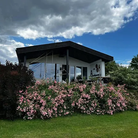 Casa de Férias Island Weekend With Pastels And View Bogentved